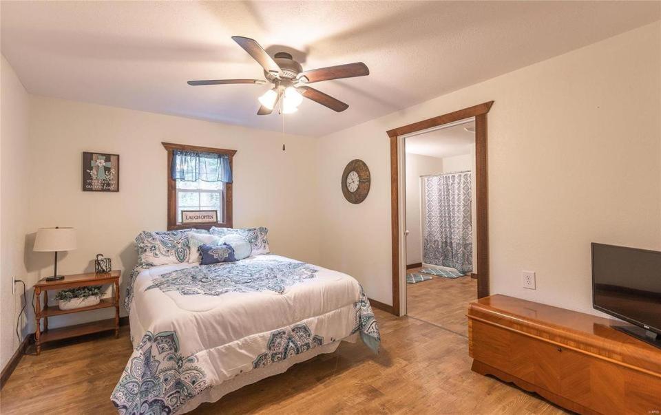 Dragonfly Meadows Guesthouse Stoutland Dış mekan fotoğraf
